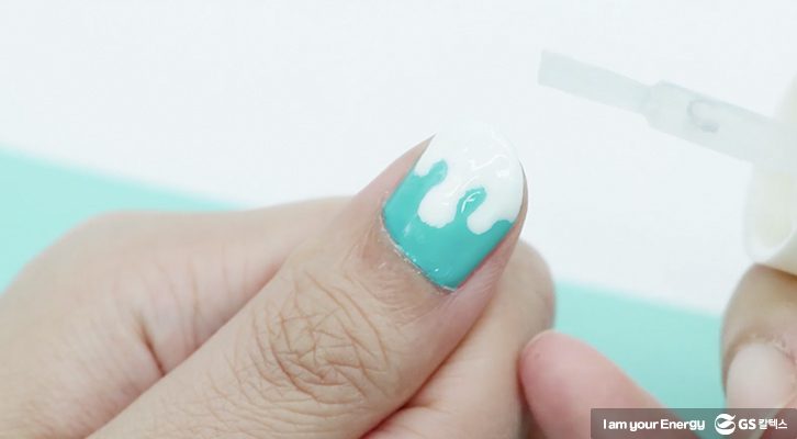 탑코트 발라서 완성시키기, 네일아트