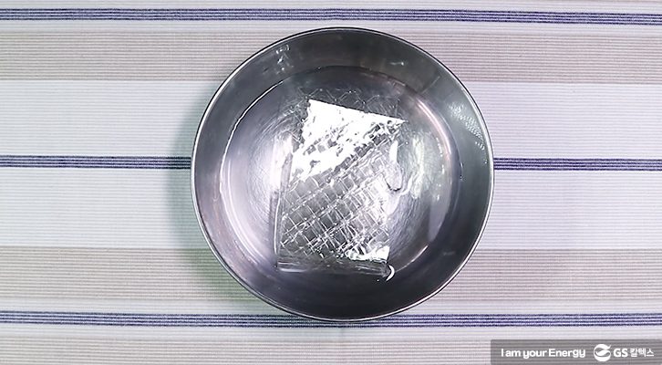 젤라틴 찬물에 불리기