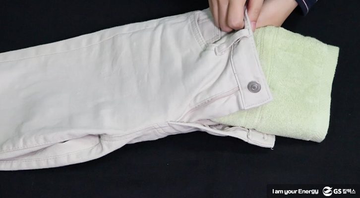 무릎 나온 바지 복구, 무릎 발사, 수선, 수건을 바지 무릎 안쪽에 넣어준다