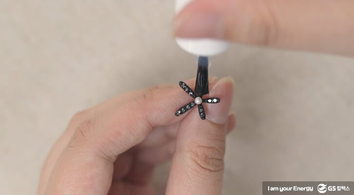 투명 매니큐어 활용법