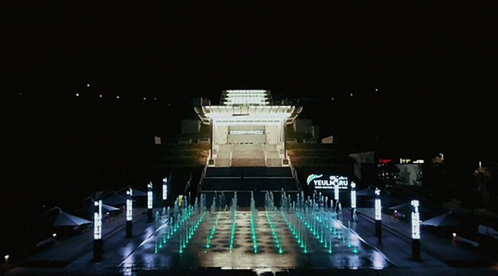 GS칼텍스 예울마루의 야경 모습