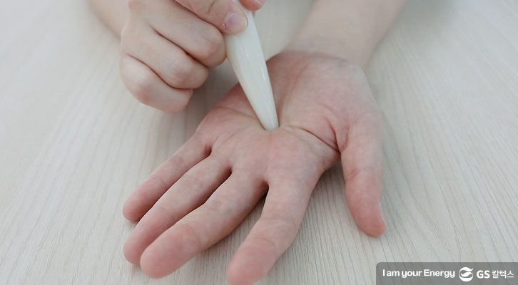 식욕을 줄여주는 지압법_허기를 줄여주는 혈점_2