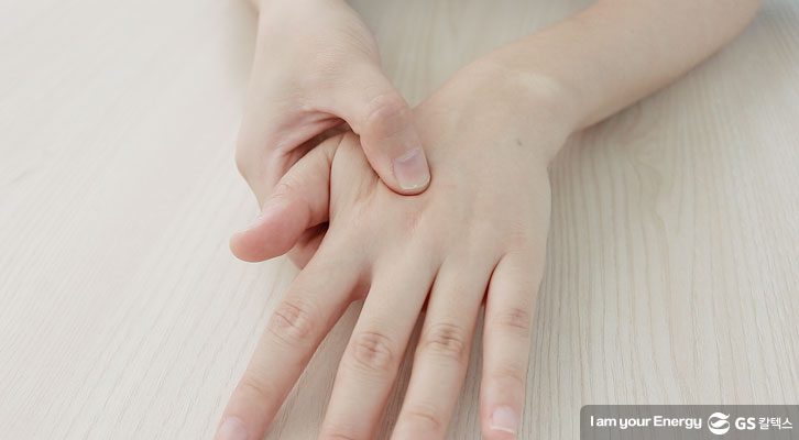 식욕을 줄여주는 지압법_스트레스성 폭식을 줄여주는 혈점1_2