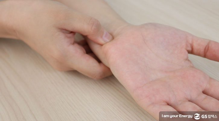 식욕을 줄여주는 지압법_스트레스성 폭식을 줄여주는 혈점2_2