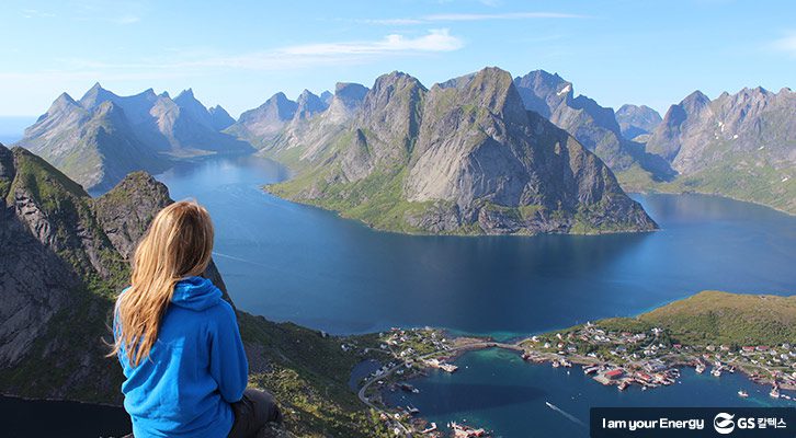 인물의 시선을 따라 여백두기
