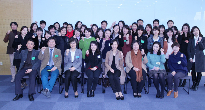 드디어 한데 모인 마음톡톡 프로그램 구성원들! 따뜻한 웃음을 보니 마음이 한결 든든해집니다^^