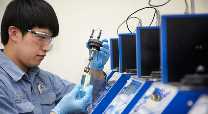  GS칼텍스는 고유황 등·경유를 고온고압 하에서 촉매와 수소를 이용하여 탈황하는 등·경유 수첨 탈황 시설(Kero-Diesel HydroDeSulfurizationUnit, KD-HDS) 보유